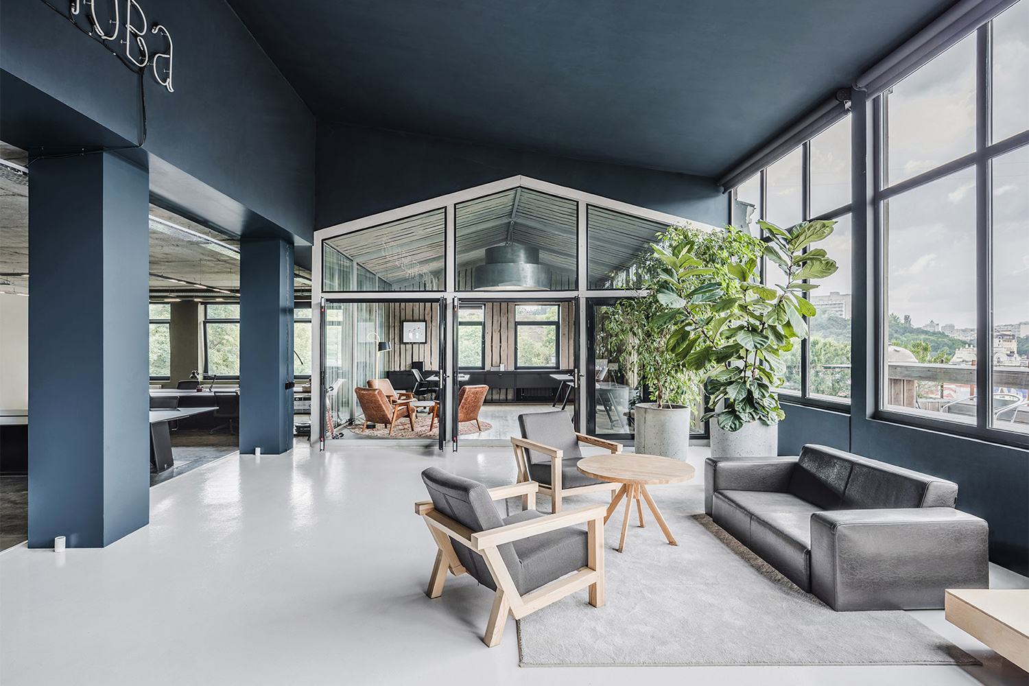 辦公室裝修的燈光設(shè)計如何精雕細(xì)鏤？