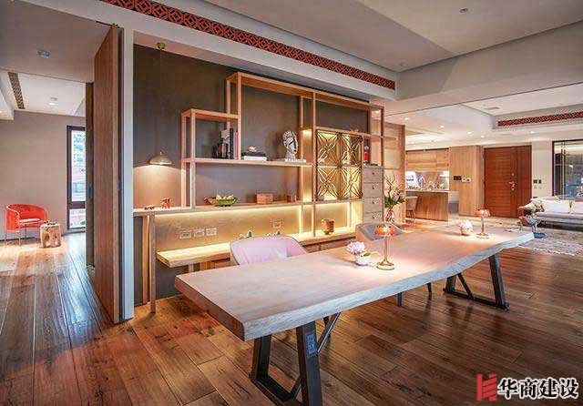 這樣的裝修設(shè)計加上160寸投影,沒有人會不喜歡