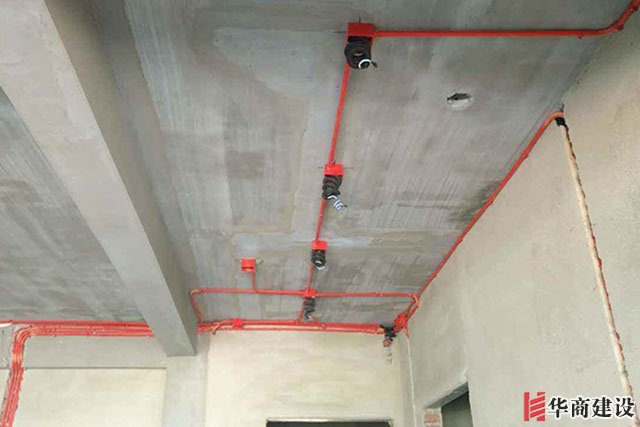 電沒裝好，可以讓你體驗恐怖片現(xiàn)場的視覺