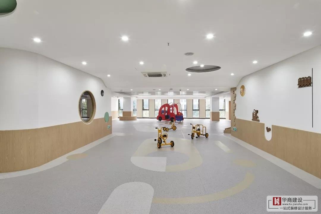 看完這些走心的幼兒園設(shè)計(jì)，感覺(jué)自己過(guò)了一個(gè)假的童年！